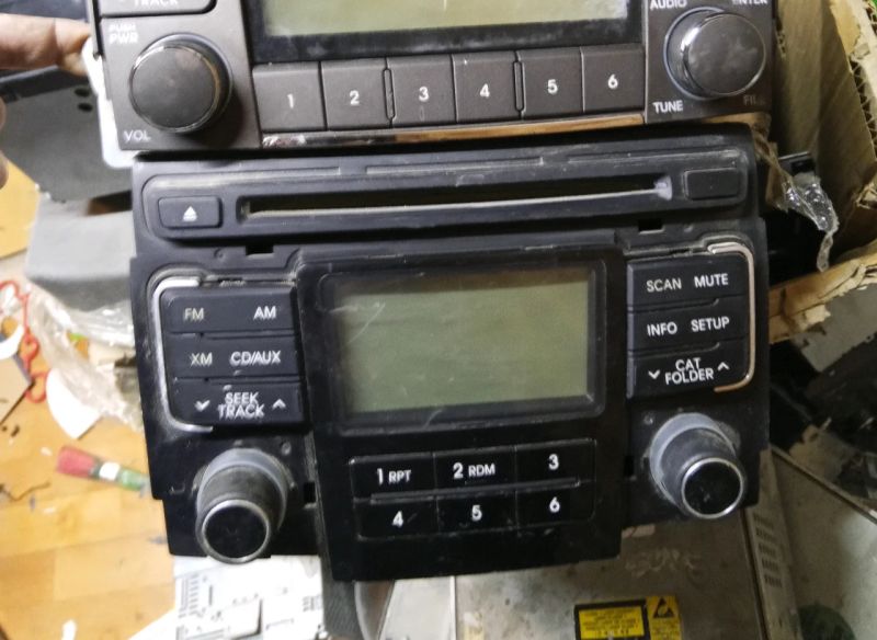 مسجل CD هيونداي سوناتا - الدواخل والمقصورة - هيونداي سوناتا