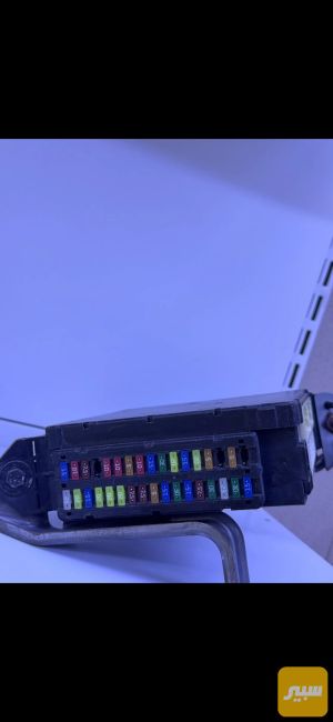 قاعدة فيوزات