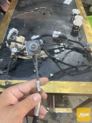 كامرا مع ضفيره باب خلفي