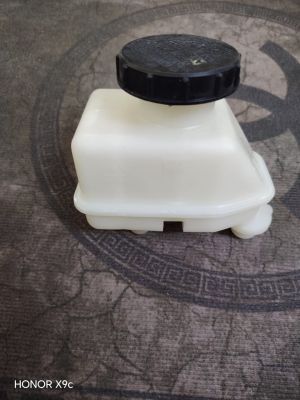 دبة دهن بريك