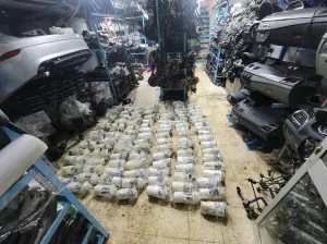 عبوات بانزين رينو