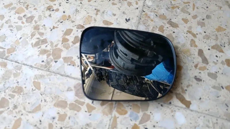 زجاجه مرايه جانبية توسان 16-11 - الجام والمرايا - هيونداي توسان