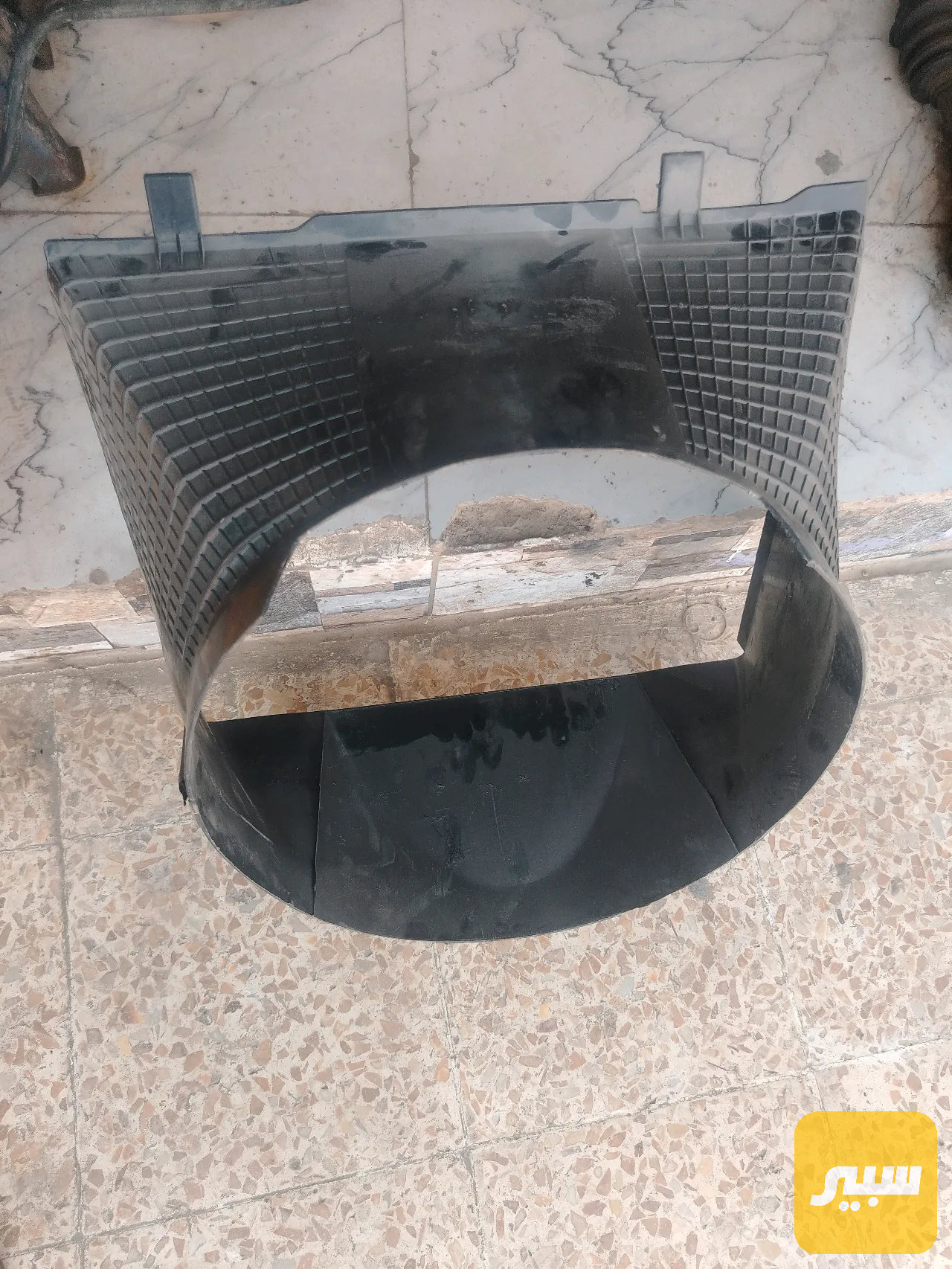 حاضن مروحة اوميكا ٢٠٠٠