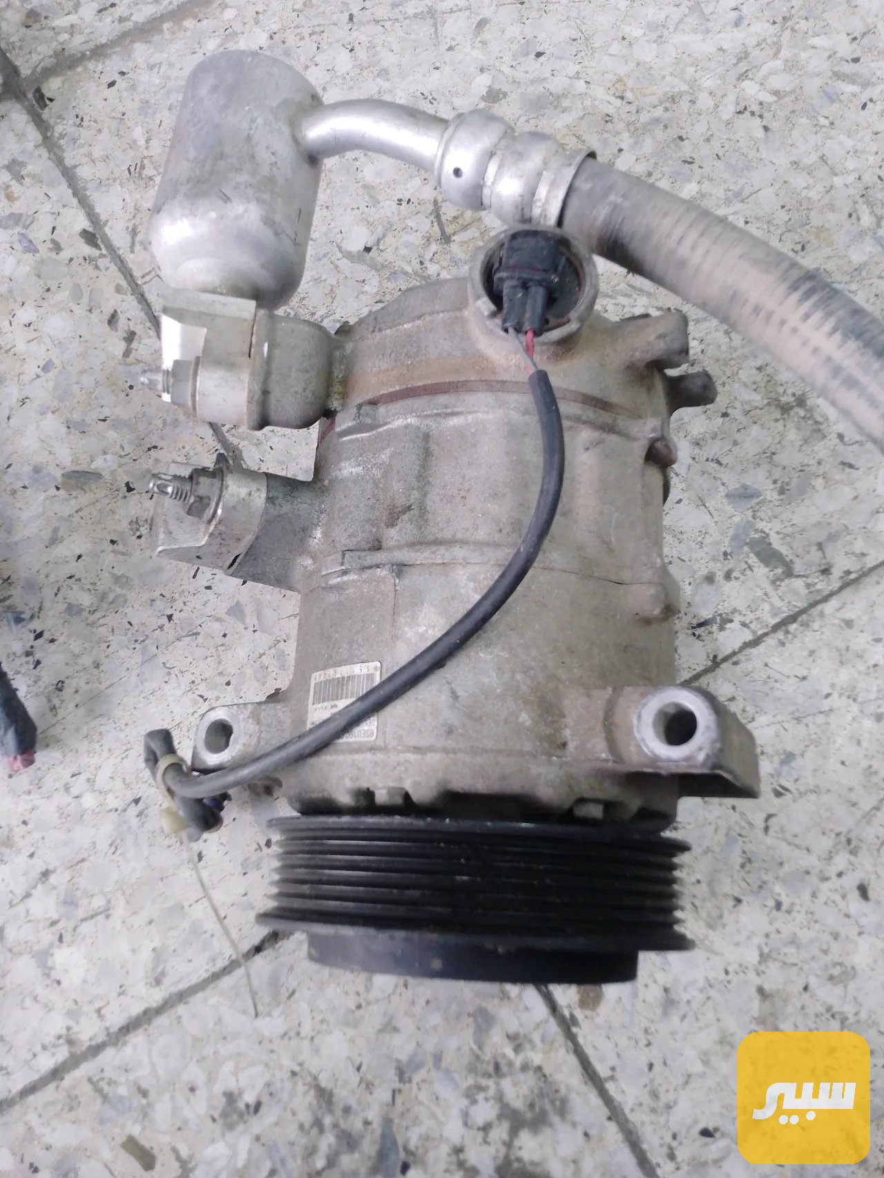 كمبريسر 2400
